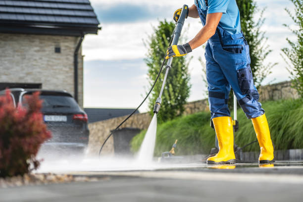 Why Choose Our Certified Pressure Washing Experts for Your Project Needs in Madisonville, LA?